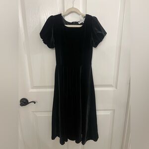 Ivy City Co Cleo Black Velvet Dress Girls 9/10